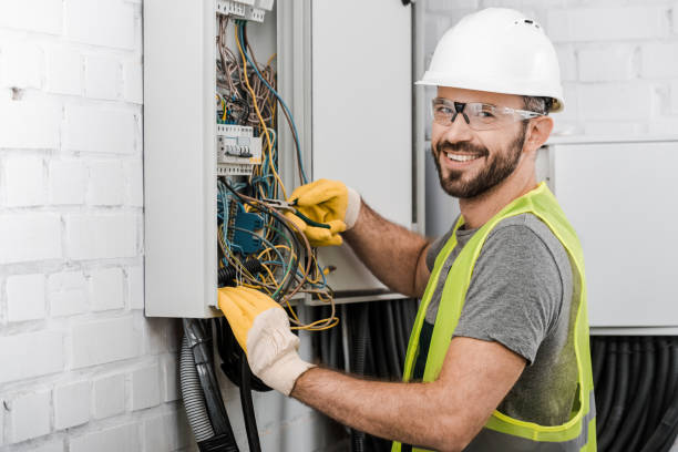 Best Affordable Emergency Electrician  in Mission Hills, KS