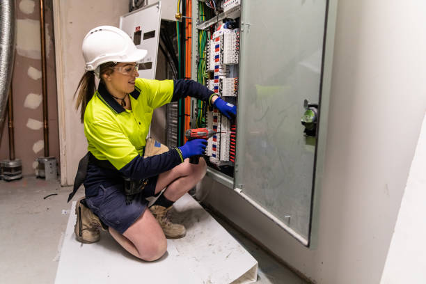 Best Emergency Electrical Repair  in Mission Hills, KS
